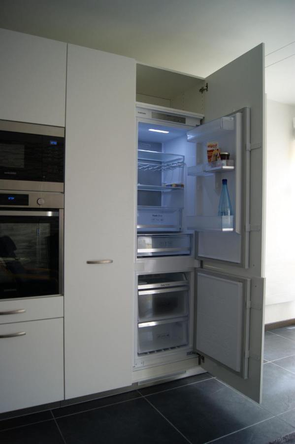 Апартаменти Victoria-T2-41M2-Balcon, Wifi, Linge, Produits, Menage Inclus Реймс Екстер'єр фото