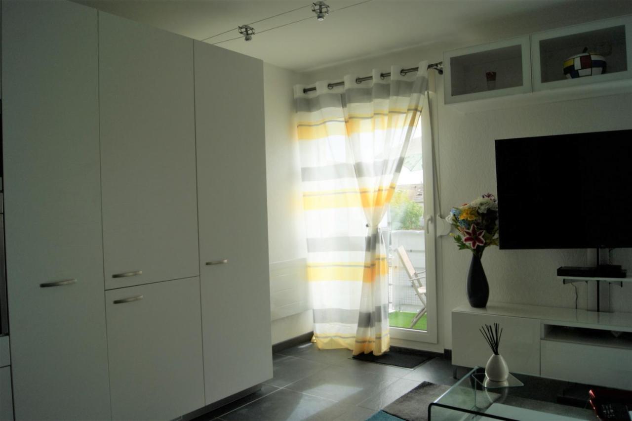 Апартаменти Victoria-T2-41M2-Balcon, Wifi, Linge, Produits, Menage Inclus Реймс Екстер'єр фото