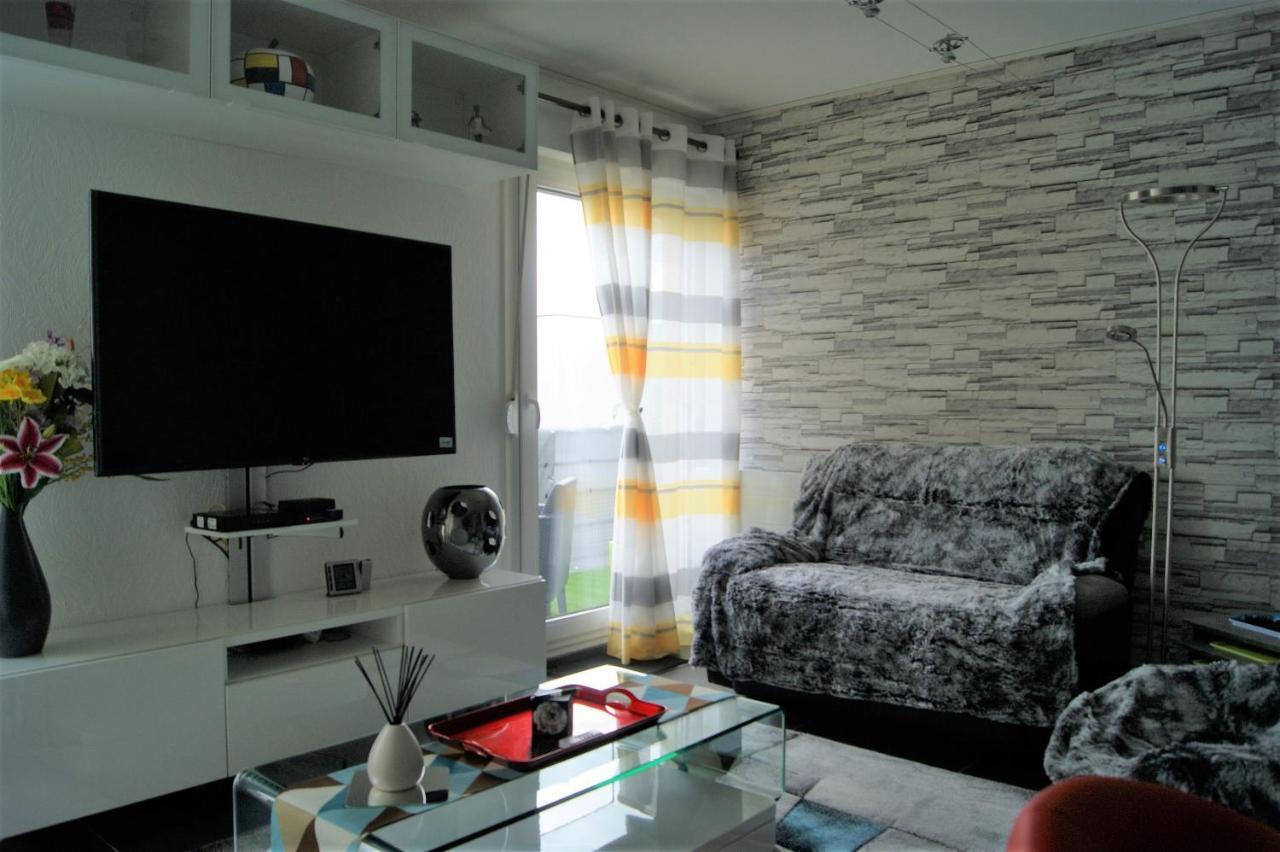 Апартаменти Victoria-T2-41M2-Balcon, Wifi, Linge, Produits, Menage Inclus Реймс Екстер'єр фото